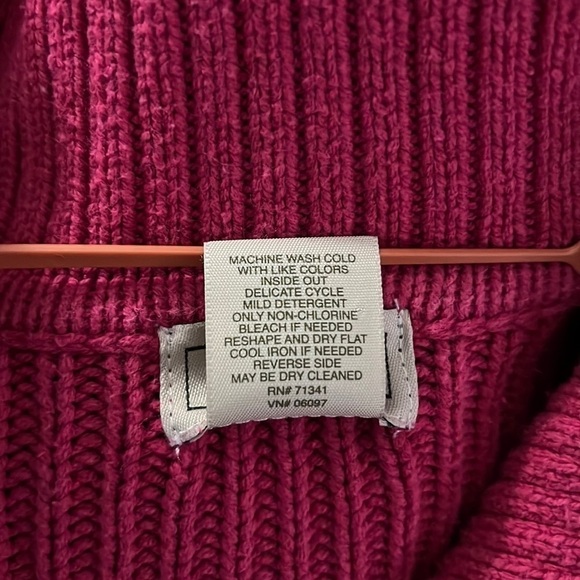 L.L. Bean Belted Button Long Knit Cardigan size Small - Picture 6 of 7